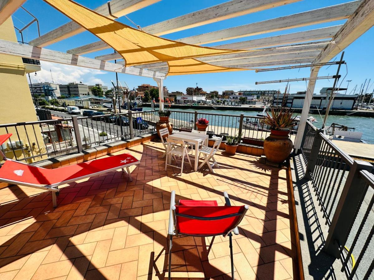 Relax Clementina Apartamento Fiumicino Exterior foto